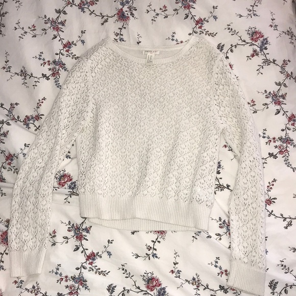F21 Girls Lightweight White Sweater - Picture 1 of 1